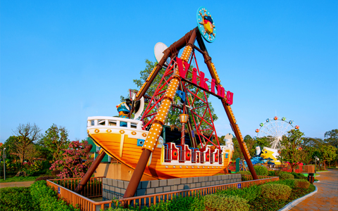 Pirate Ship Rides